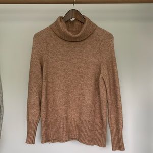 Aritizia - Babaton Sweater